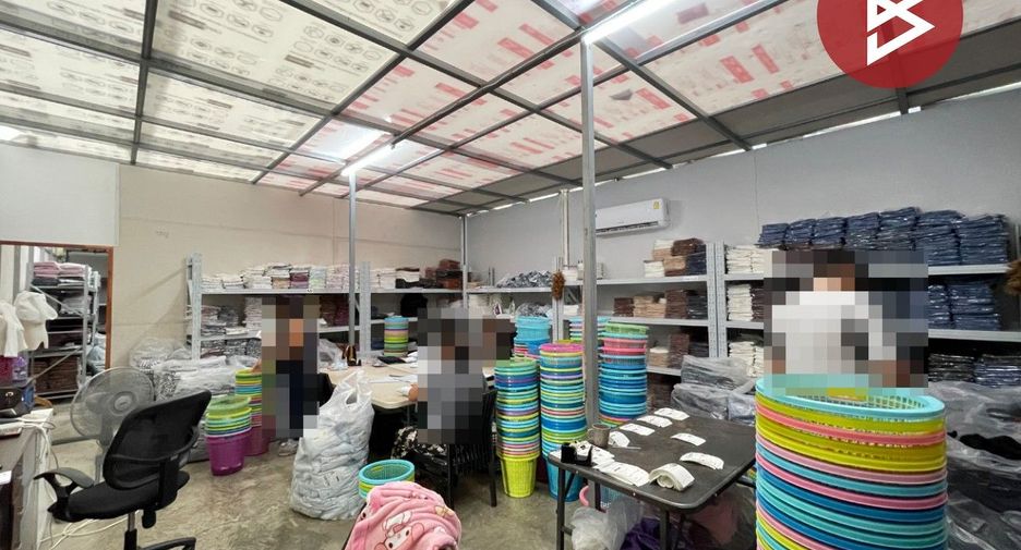 For sale warehouse in Bang Bua Thong, Nonthaburi