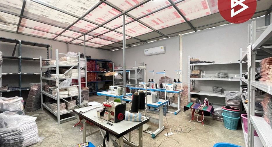 For sale warehouse in Bang Bua Thong, Nonthaburi