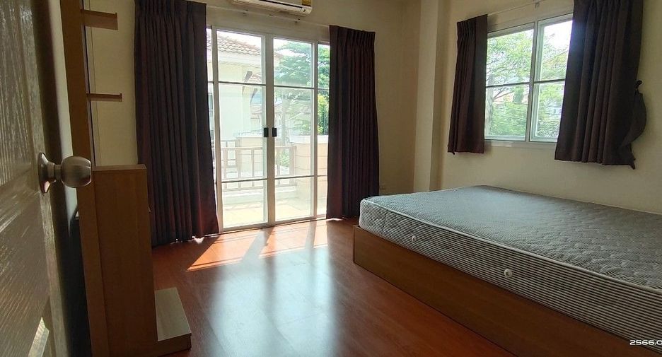 Haus zur Miete mit 3 Zimmer in Bang Phli, Samut Prakan
