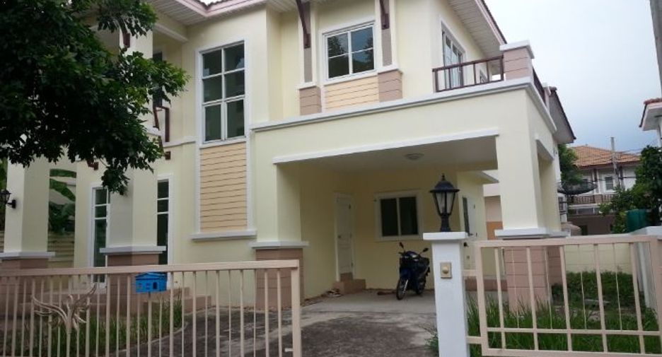 Haus zur Miete mit 3 Zimmer in Bang Phli, Samut Prakan