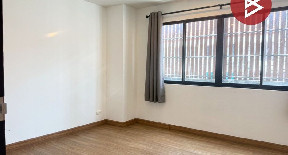 For sale 2 bedrooms condo in Mueang Lamphun, Lamphun