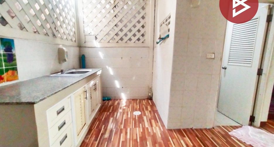 Casa adosada en venta de 2 habitaciones en Lat Krabang, Bangkok