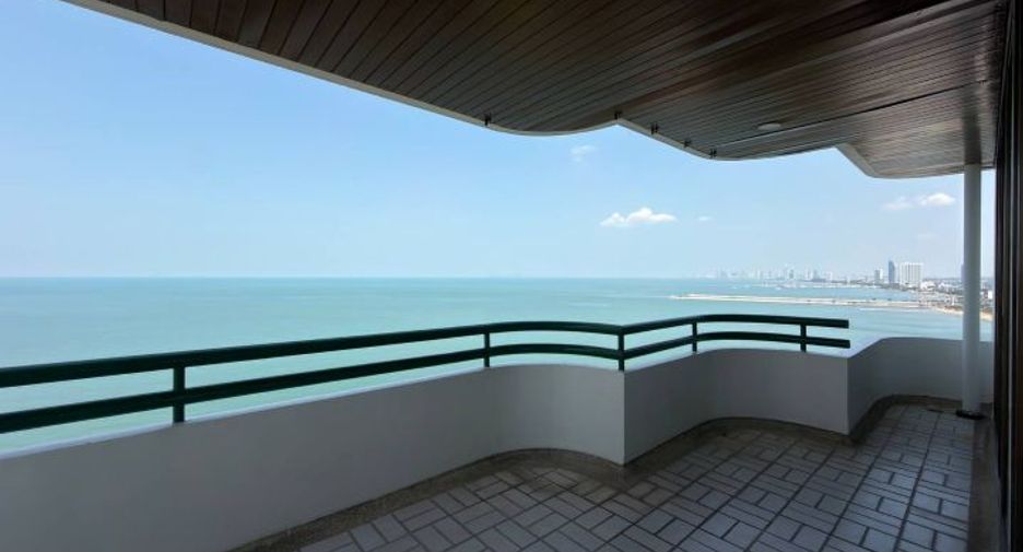 For sale 2 bedrooms condo in Sattahip, Chonburi