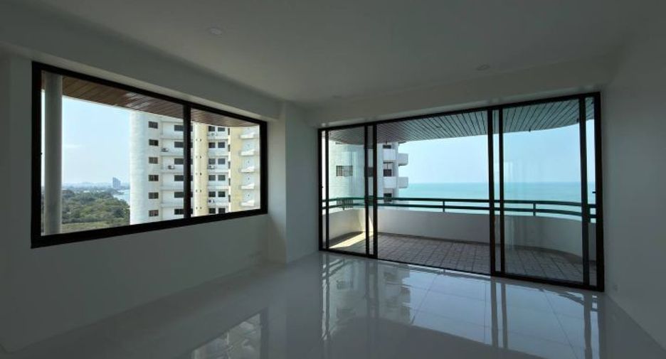 For sale 2 bedrooms condo in Sattahip, Chonburi