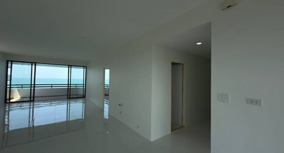 For sale 2 bedrooms condo in Sattahip, Chonburi