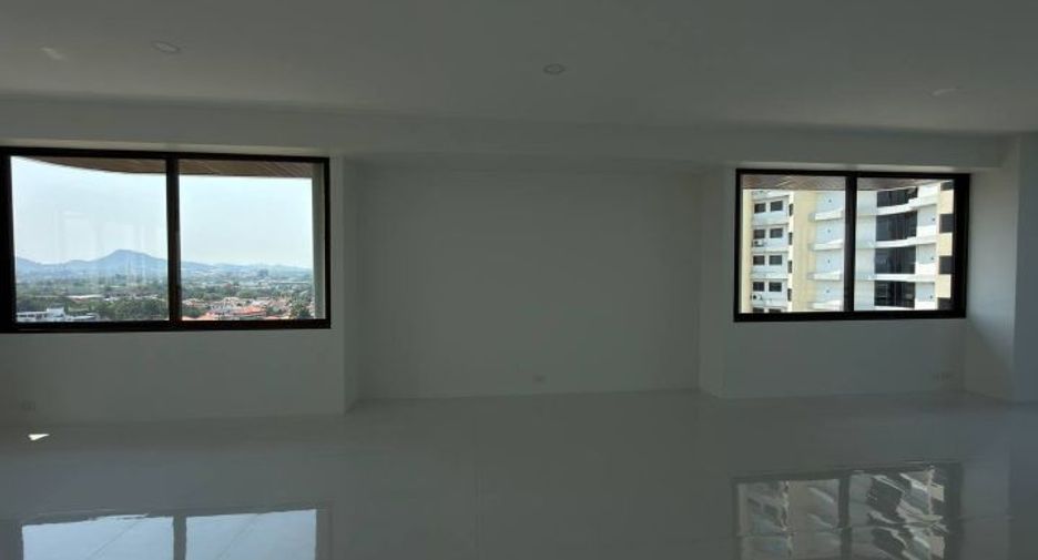 For sale 2 bedrooms condo in Sattahip, Chonburi