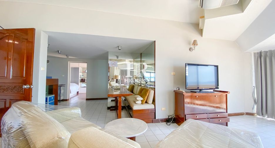 For sale 2 bedrooms condo in North Pattaya, Pattaya