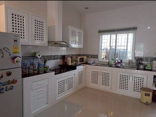 Casa adosada en venta de 2 habitaciones en Kathu, Phuket