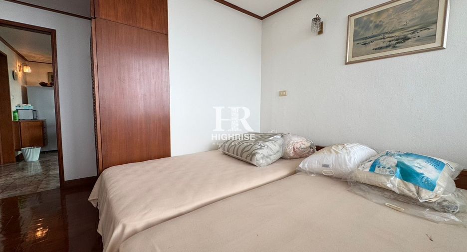 For sale 2 bedrooms condo in North Pattaya, Pattaya