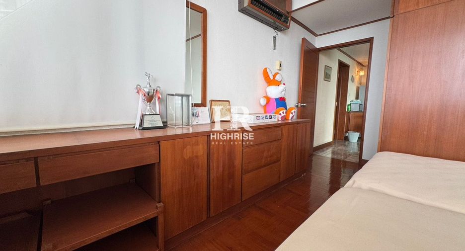 For sale 2 bedrooms condo in North Pattaya, Pattaya