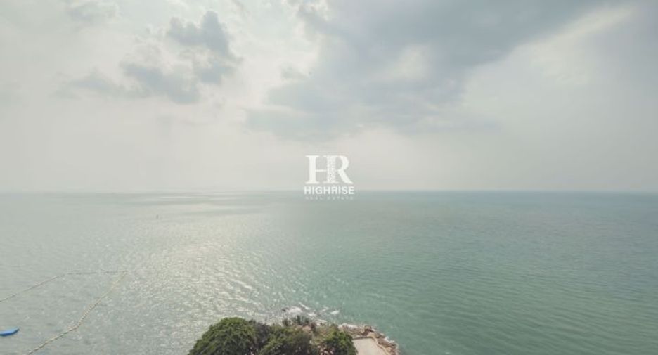 For sale 3 bedrooms condo in North Pattaya, Pattaya