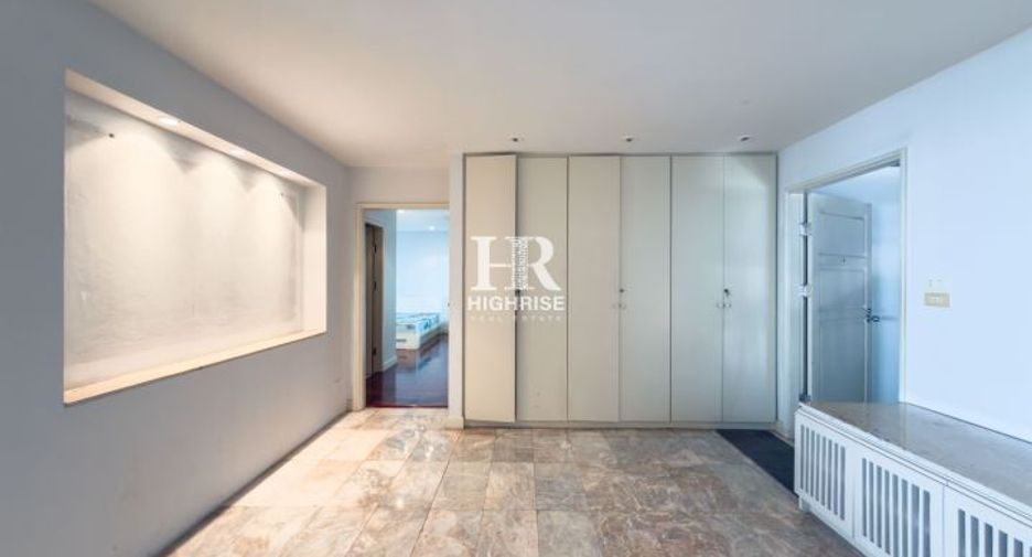 For sale 3 bedrooms condo in North Pattaya, Pattaya