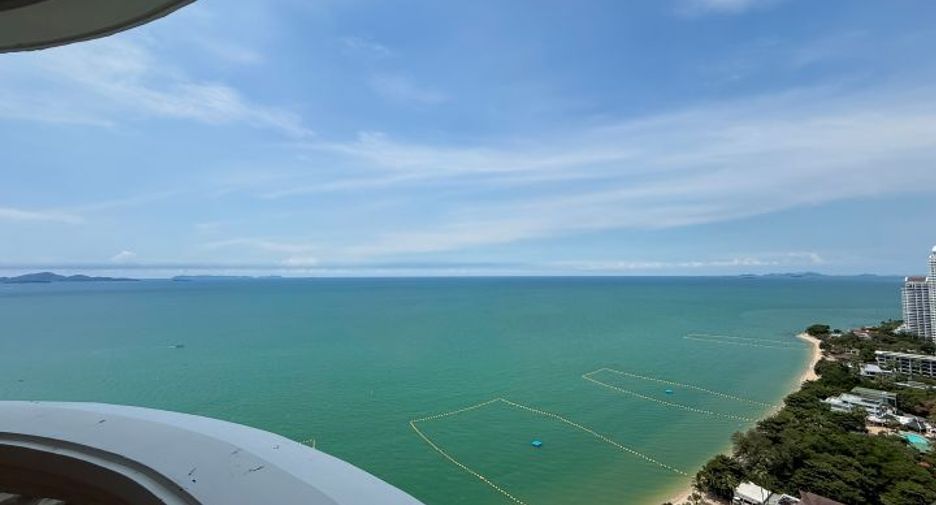 For sale 2 bedrooms condo in North Pattaya, Pattaya