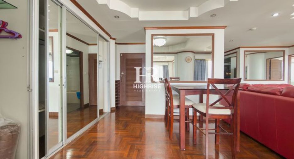 For sale 2 bedrooms condo in North Pattaya, Pattaya