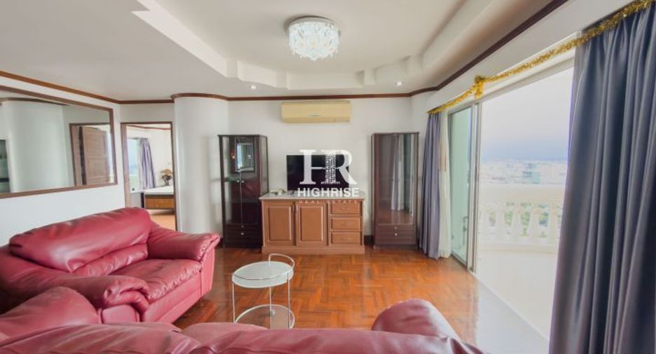 For sale 2 bedrooms condo in North Pattaya, Pattaya