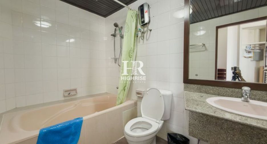For sale 2 bedrooms condo in North Pattaya, Pattaya