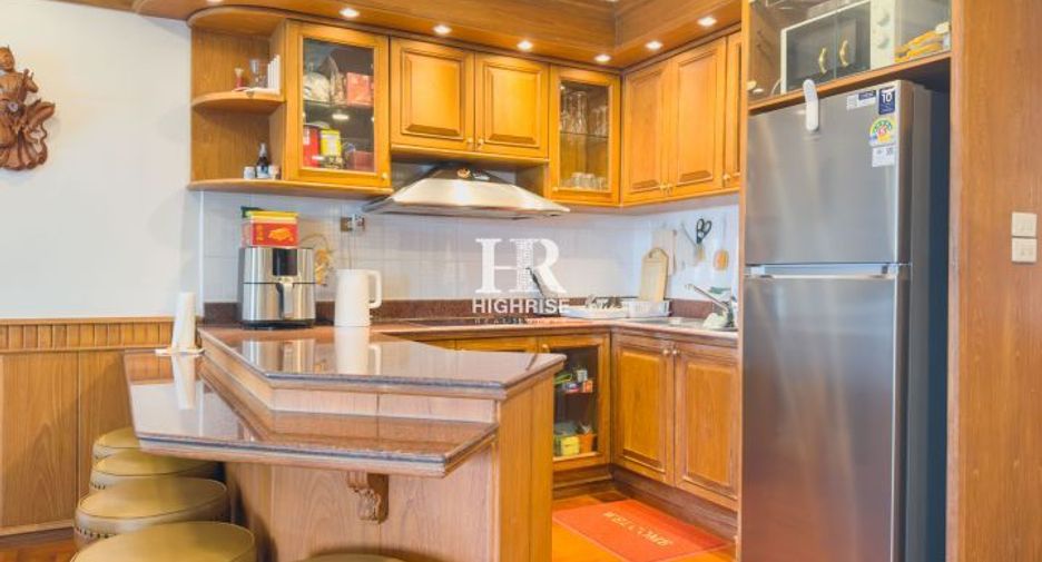 For sale 3 bedrooms condo in North Pattaya, Pattaya