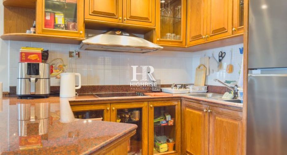 For sale 3 bedrooms condo in North Pattaya, Pattaya