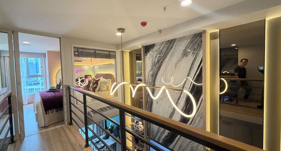 For sale 2 bedrooms condo in Bang Rak, Bangkok