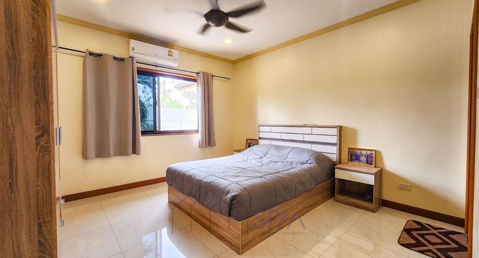 Villa zum Kauf mit 4 Zimmer in Hua Hin, Prachuap Khiri Khan