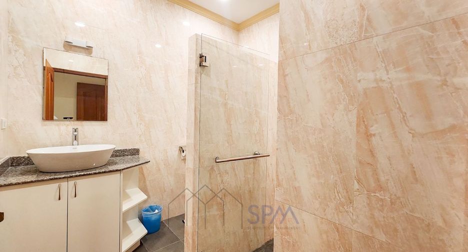 Villa zum Kauf mit 4 Zimmer in Hua Hin, Prachuap Khiri Khan