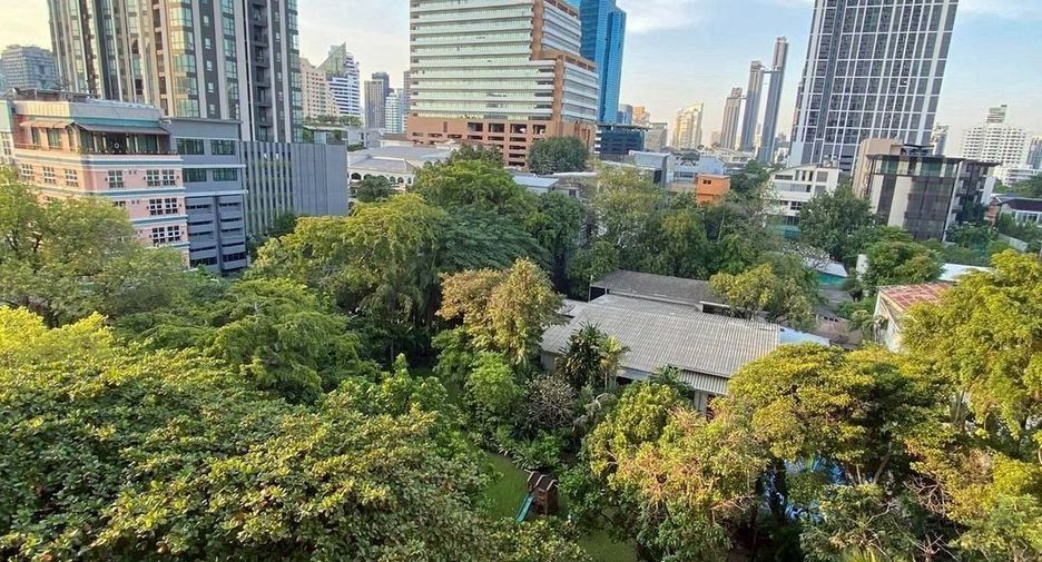 For rent 1 bed condo in Khlong Toei, Bangkok
