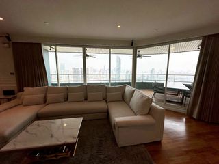 For sale 4 bedrooms condo in Bang Kho Laem, Bangkok
