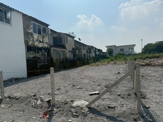 出售 土地 在 Bang Khen, 曼谷