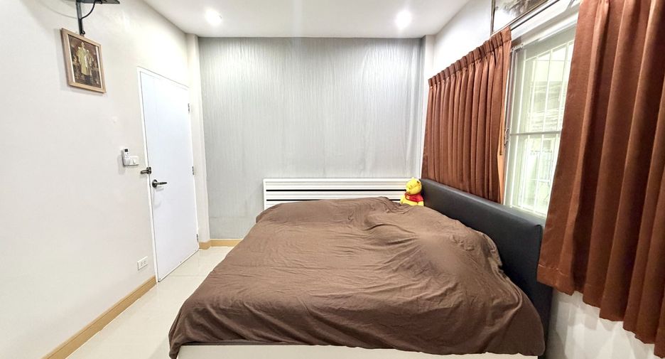 For sale 3 bedrooms house in East Pattaya, Pattaya