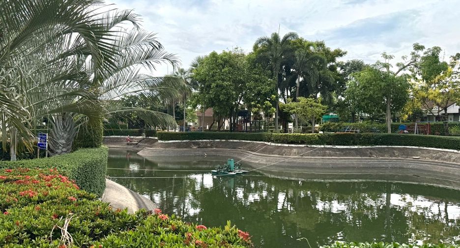 For sale 3 bedrooms house in East Pattaya, Pattaya