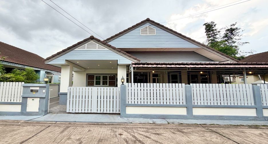 For sale 3 bedrooms house in East Pattaya, Pattaya