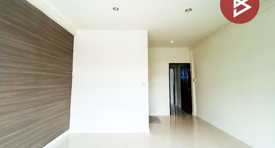 Casa adosada en venta de 2 habitaciones en Bang Sue, Bangkok