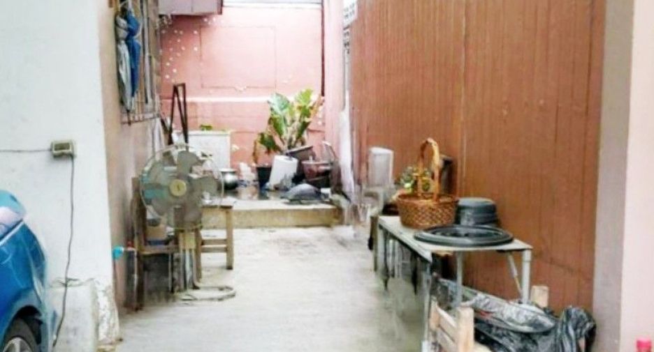 For sale 2 bedrooms house in Bang Kapi, Bangkok