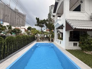 À louer 3 chambres maison à Bang Lamung, Chonburi