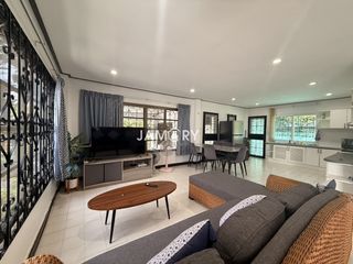 À louer 3 chambres maison à Bang Lamung, Chonburi