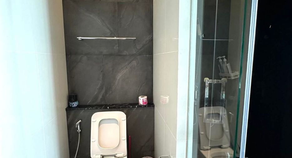 For sale 1 bed condo in Pratumnak, Pattaya