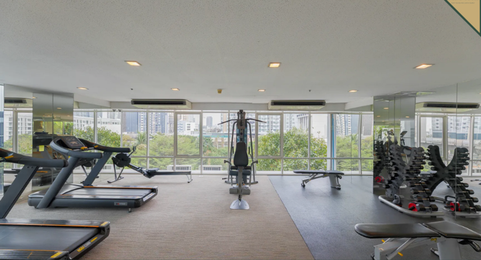 For sale 1 bed condo in Phra Khanong, Bangkok