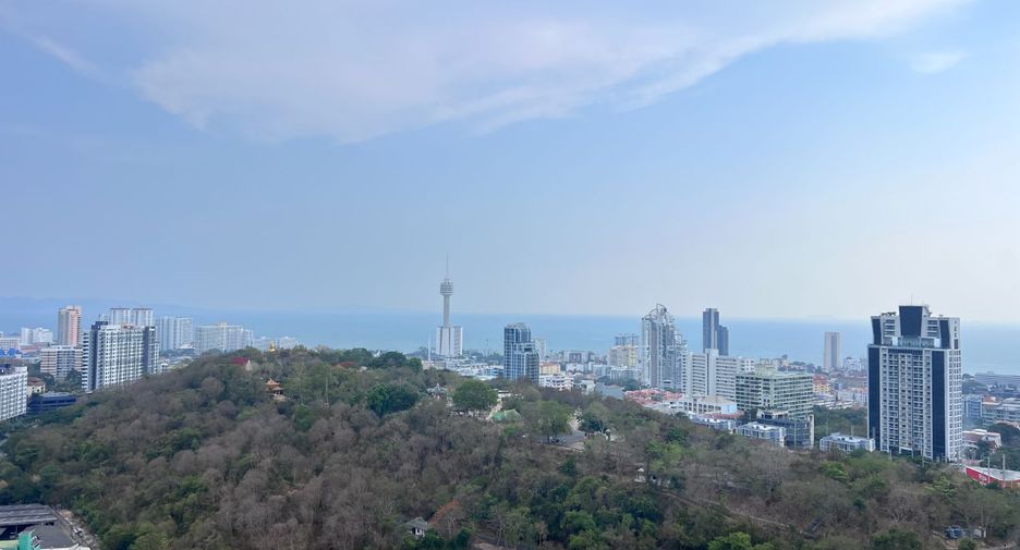 出售 2 卧室 公寓 在 Pratumnak, 芭提雅