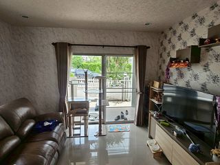 Casa en venta de 3 habitaciones en Si Racha, Chonburi