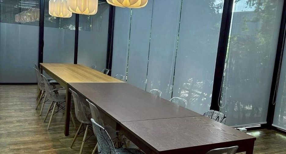 For rent office in Mueang Samut Prakan, Samut Prakan