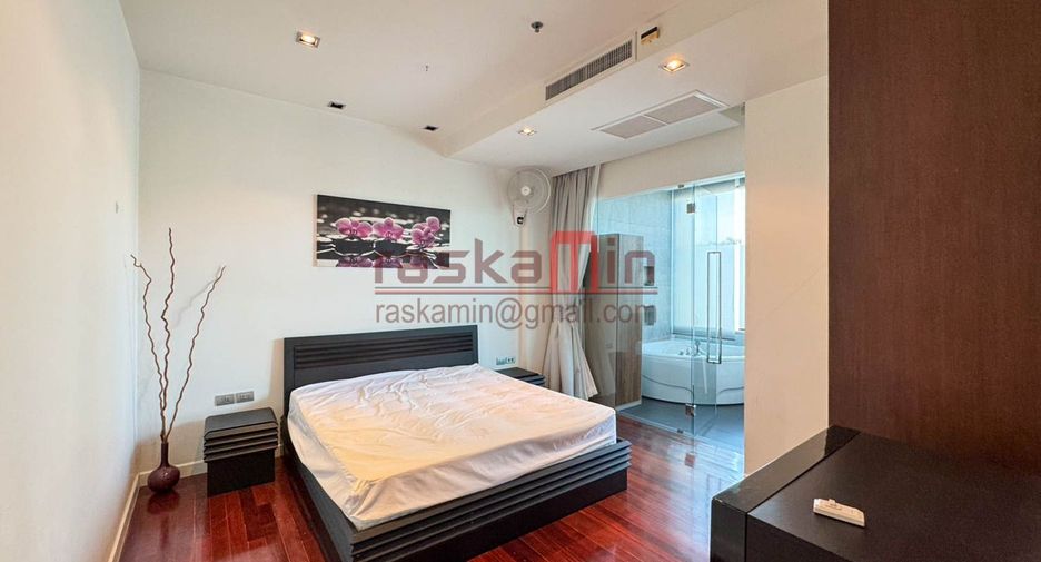 For sale 2 bedrooms condo in North Pattaya, Pattaya