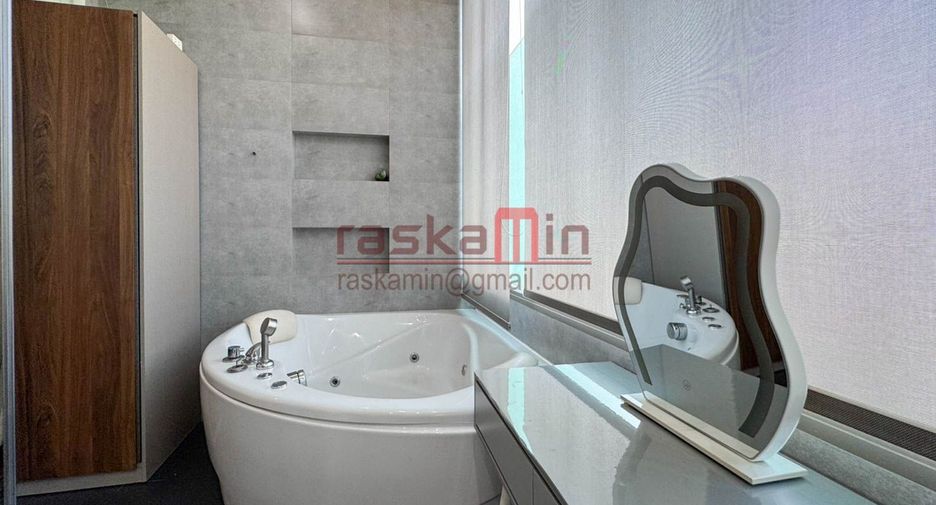For sale 2 bedrooms condo in North Pattaya, Pattaya
