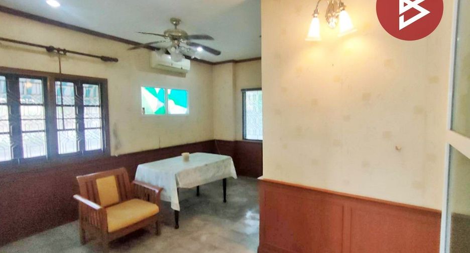 For sale 4 bedrooms house in Min Buri, Bangkok