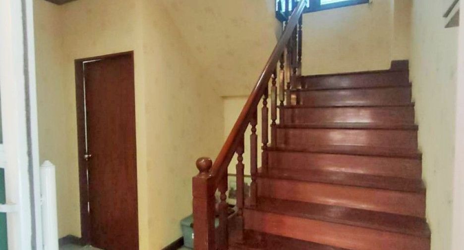 For sale 4 bedrooms house in Min Buri, Bangkok