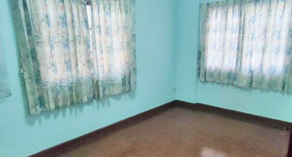 For sale 4 bedrooms house in Min Buri, Bangkok