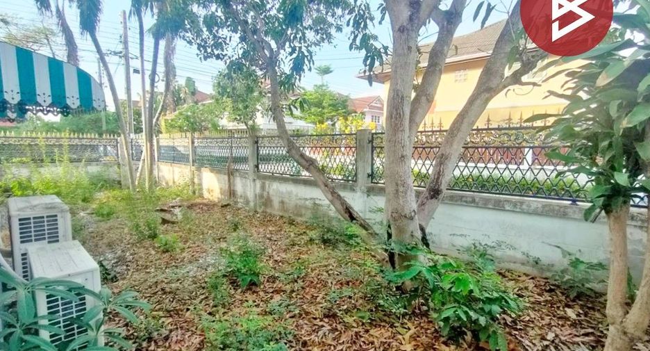 For sale 4 bedrooms house in Min Buri, Bangkok