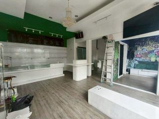 Аренда торговое помещение в Щаттхана, Бангкок
