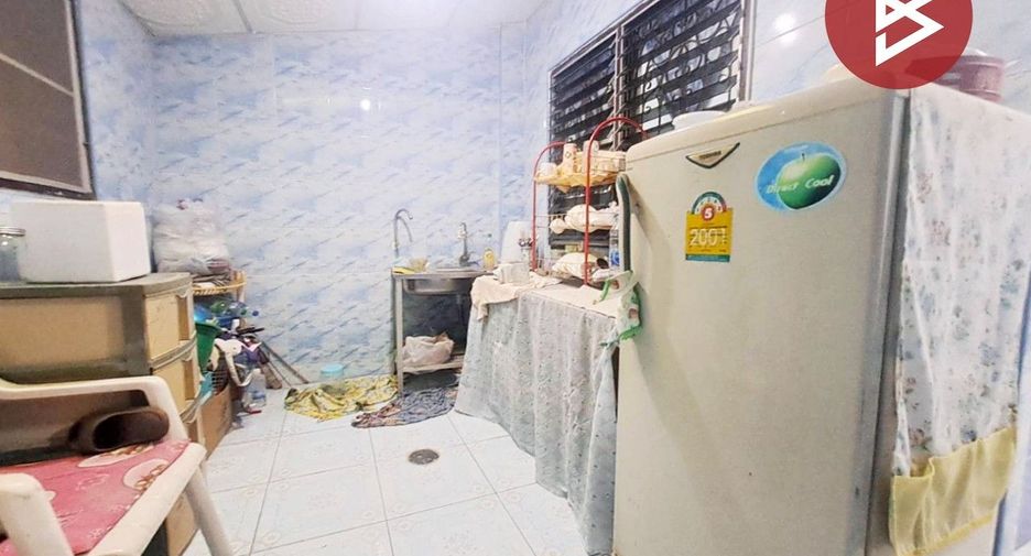 出售 2 卧室 联排别墅 在 Mueang Samut Prakan, Samut Prakan