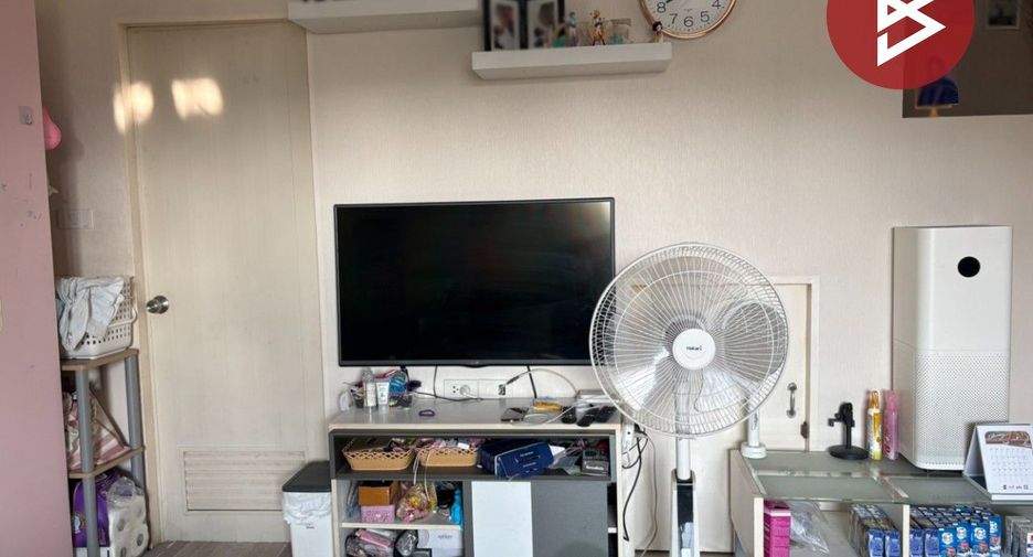 For sale 3 bedrooms townhouse in Mueang Nakhon Pathom, Nakhon Pathom
