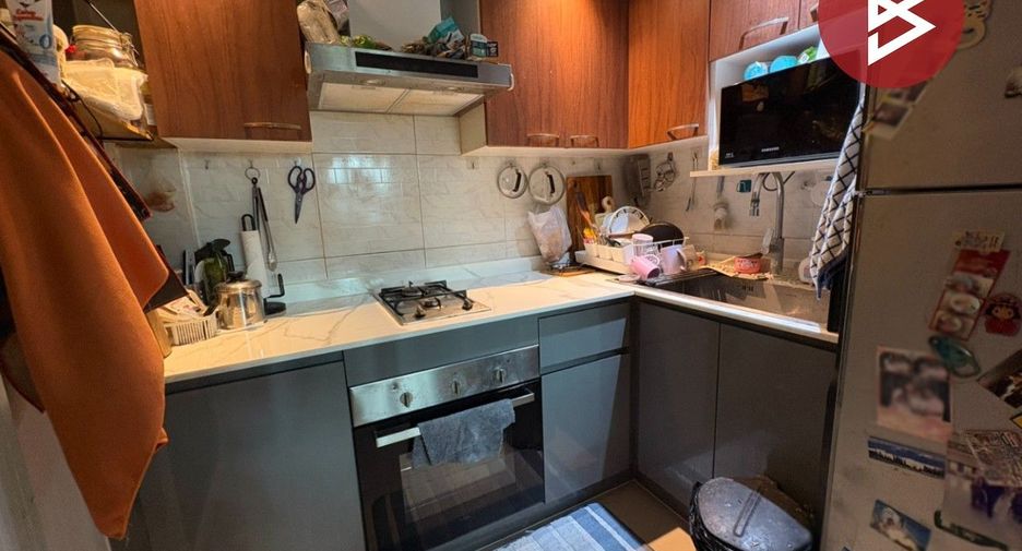 For sale 3 bedrooms townhouse in Mueang Nakhon Pathom, Nakhon Pathom
